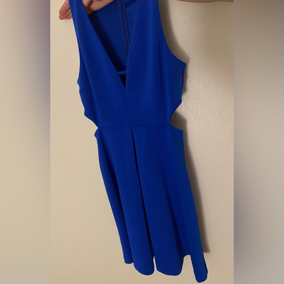 Express Blue Cutout Dress Size 6 - Picture 3 of 5